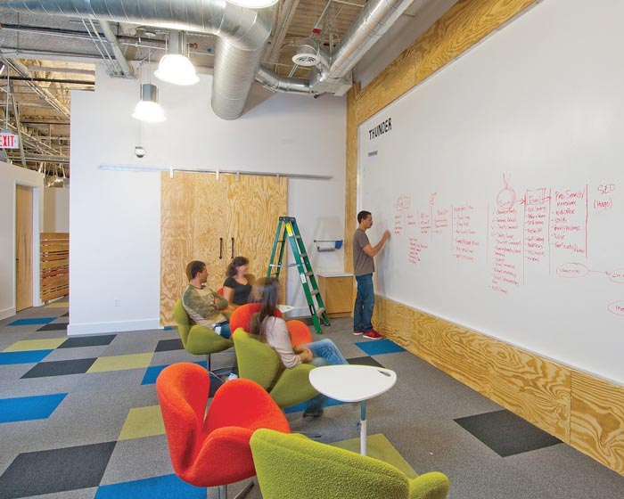 青浦字幕組工作室裝修設(shè)計案例-第4張圖片-上海古都建筑設(shè)計集團(tuán)