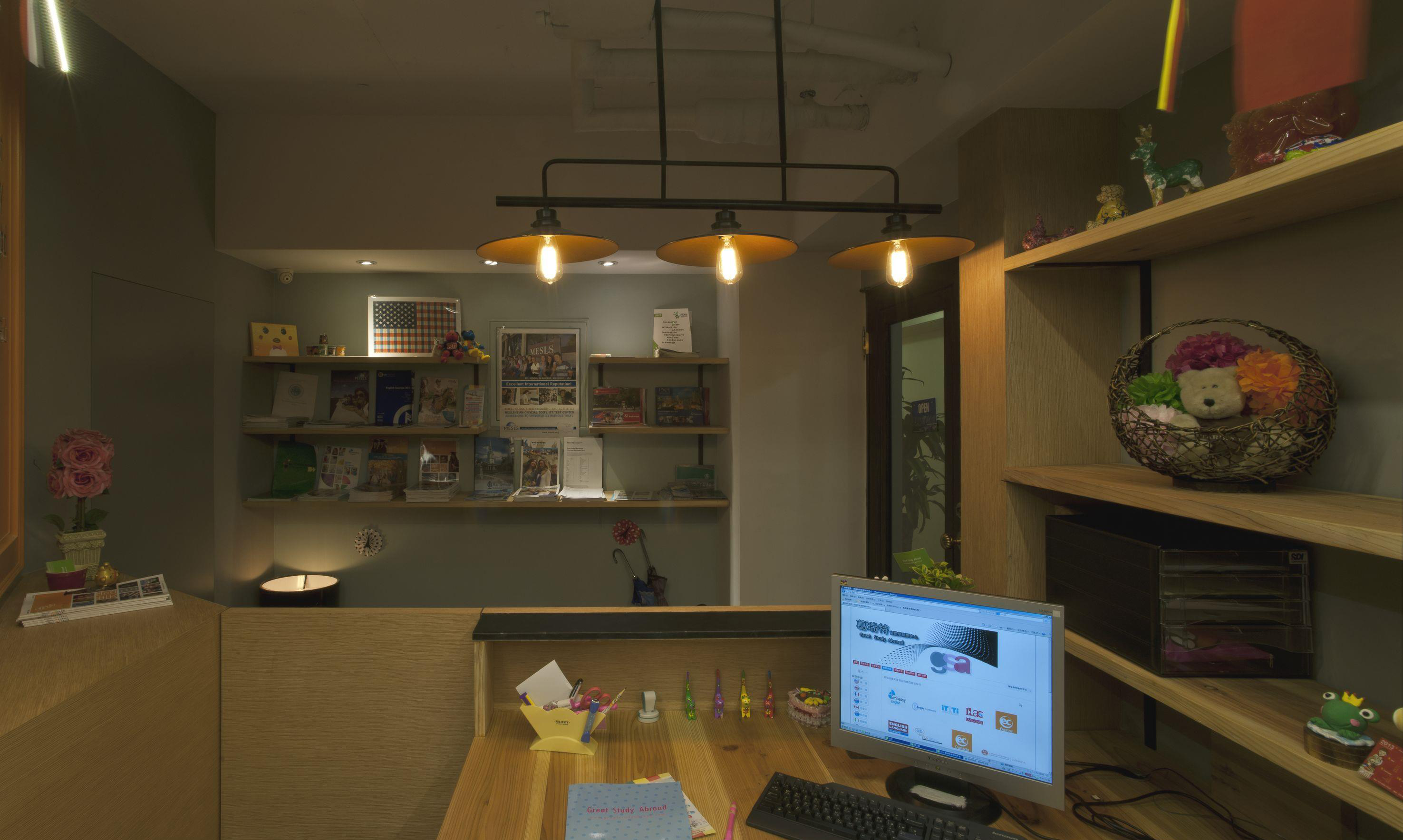 徐匯區(qū)復古圖書室裝修設(shè)計-第4張圖片-上海古都建筑設(shè)計集團