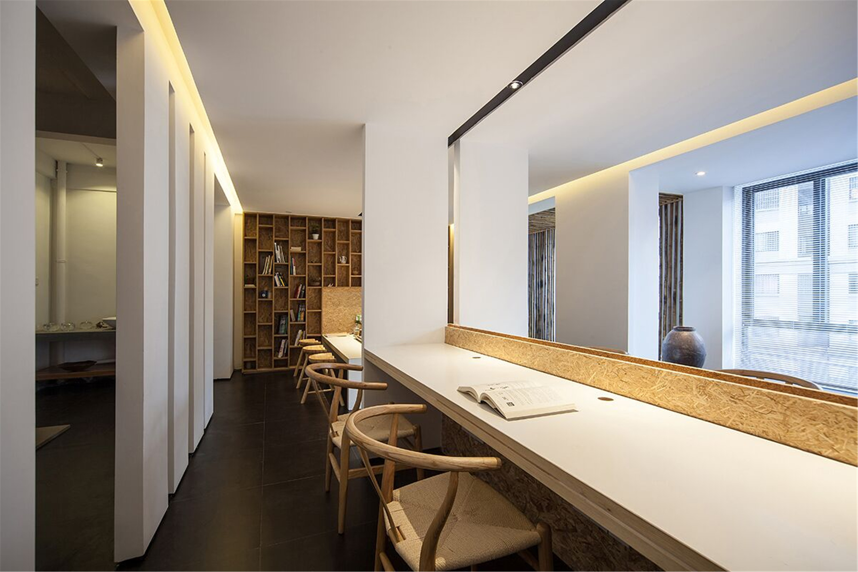 青浦區(qū)簡約大氣辦公室裝修設(shè)計-第4張圖片-上海古都建筑設(shè)計集團