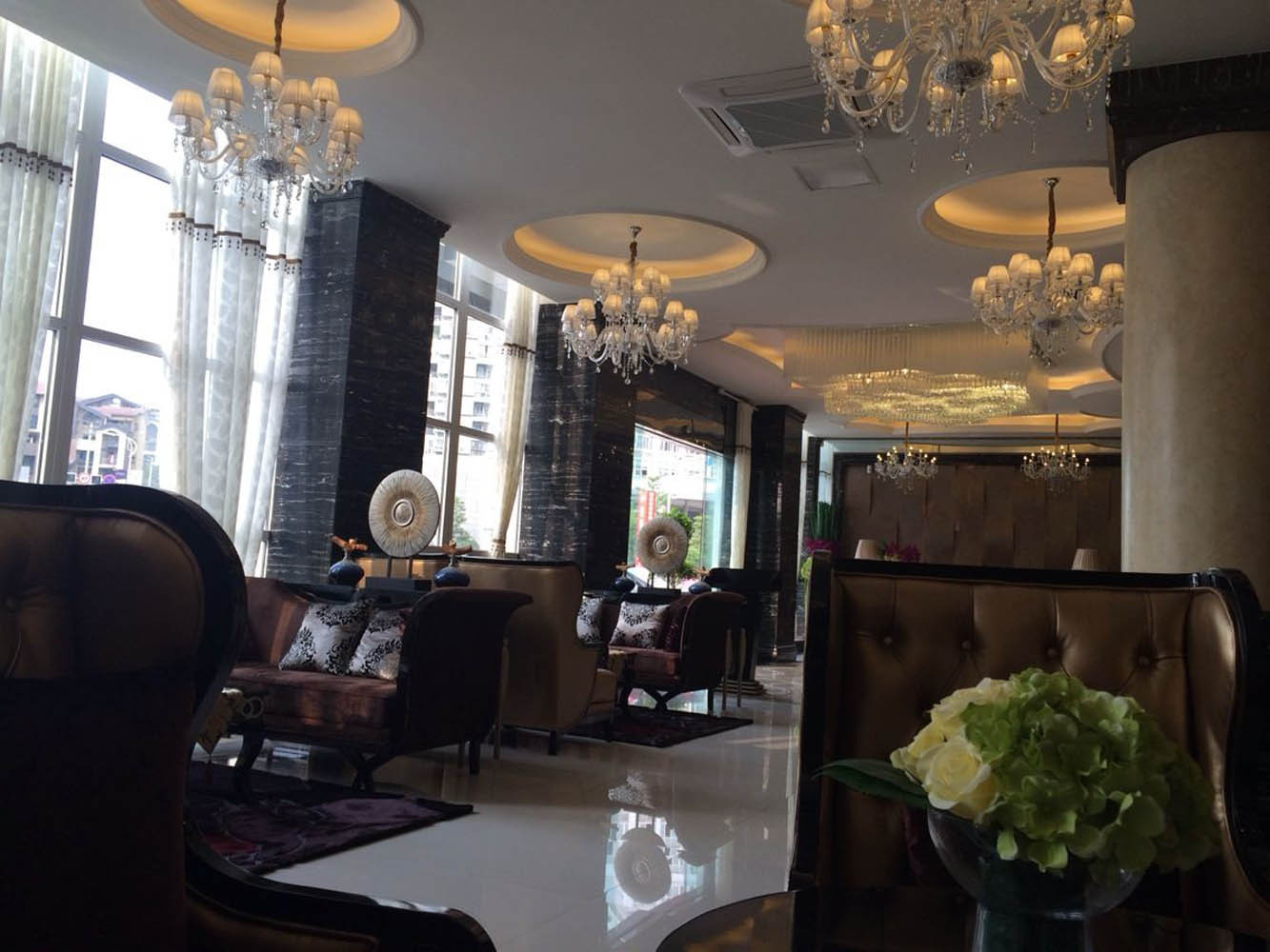 普陀區(qū)奢侈歐式辦公室裝修設計-第2張圖片-上海古都建筑設計集團