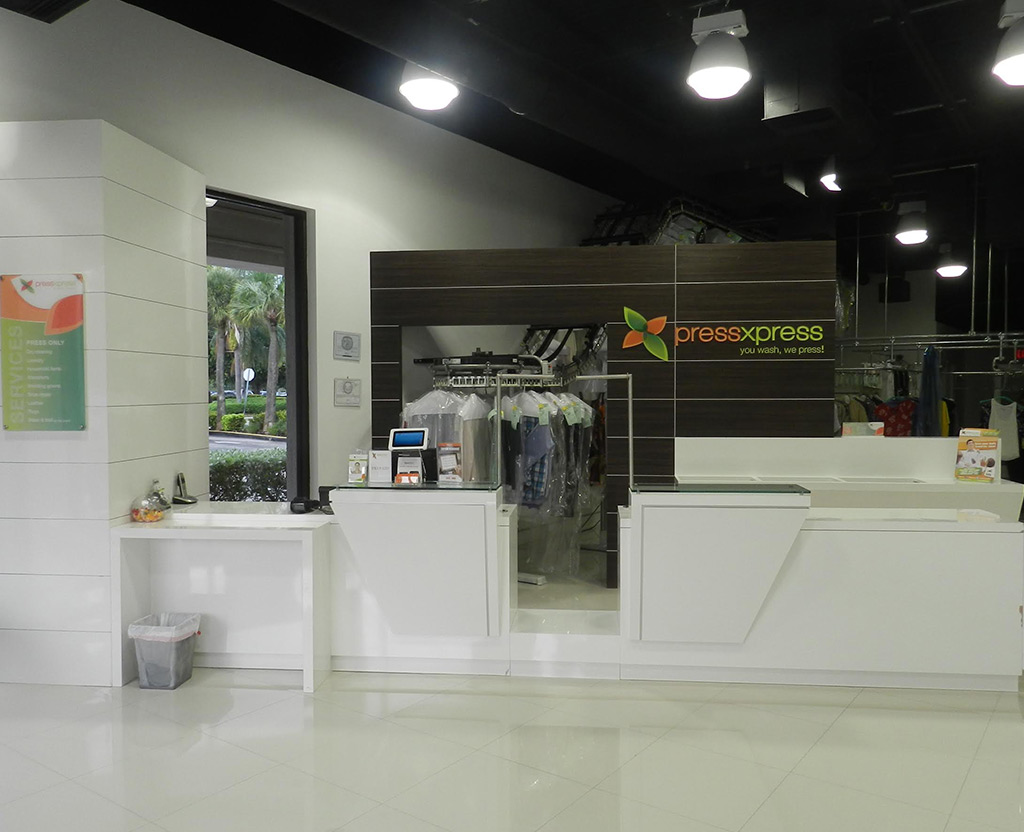 現(xiàn)代簡約干洗店裝修設(shè)計-第2張圖片-上海古都建筑設(shè)計集團(tuán)