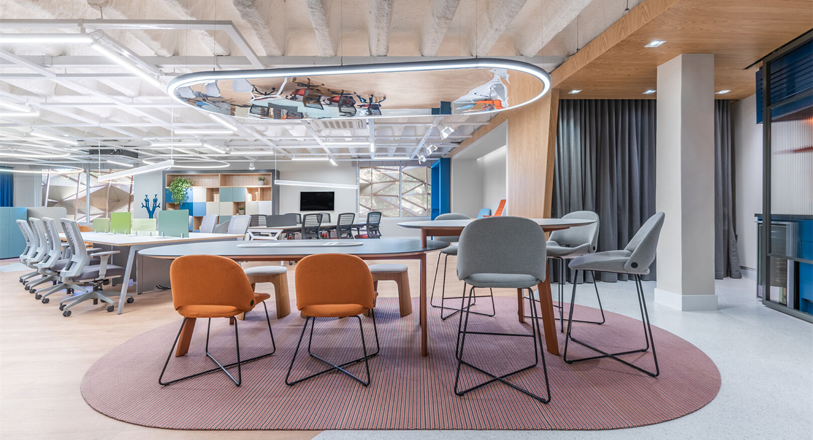 時尚簡約公共辦公空間裝修設(shè)計(jì)-第7張圖片-上海古都建筑設(shè)計(jì)集團(tuán)